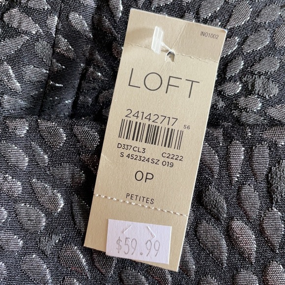 NEW LOFT Black Shimmer Flower Petal Skirt - Picture 5 of 6